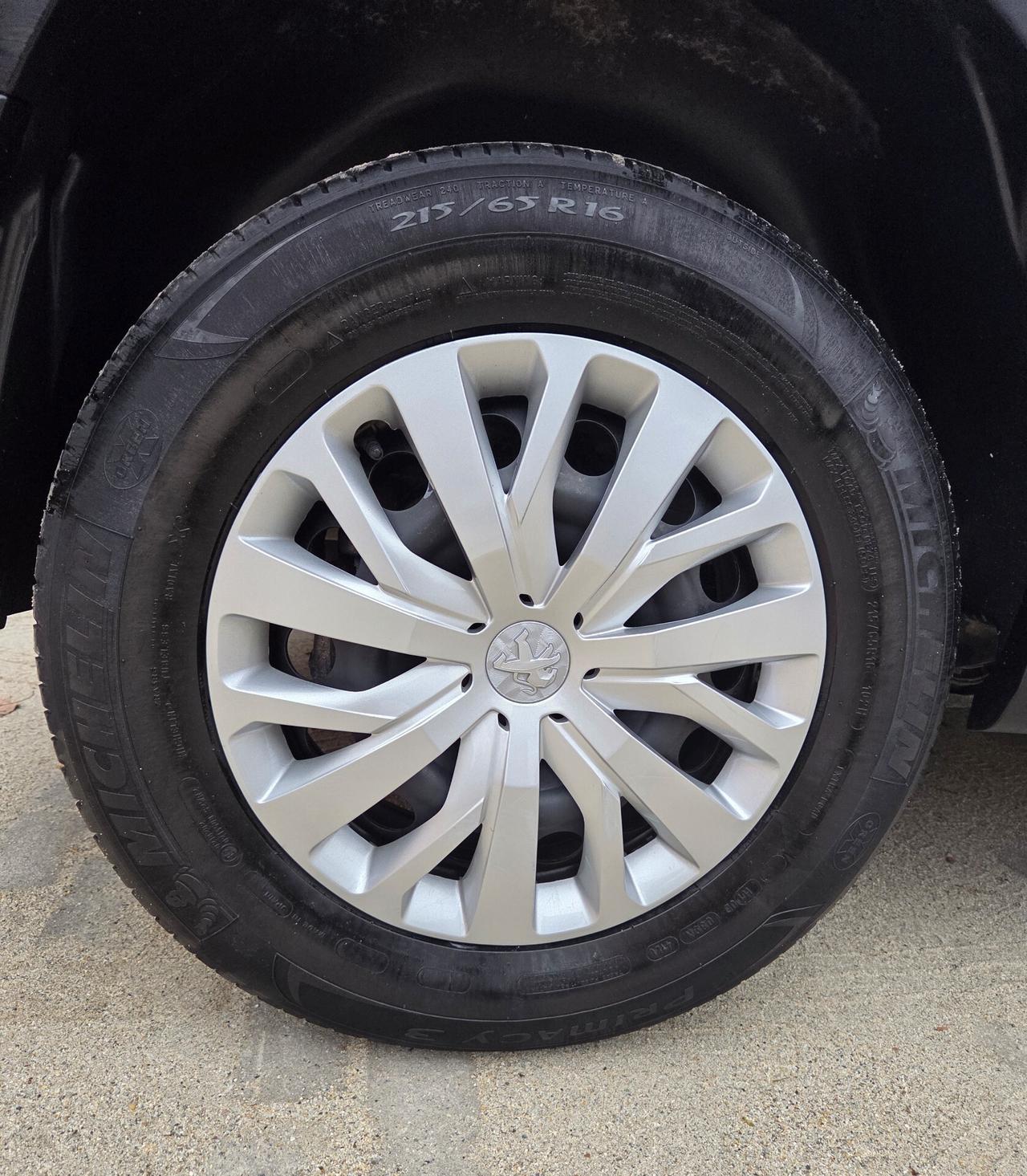 Peugeot Rifter BlueHDi 130cv S&S Active Standard