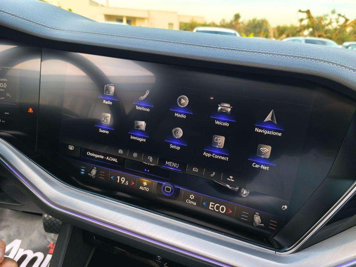 Volkswagen Touareg 3.0 TDI R-LINE Tetto Pelle Led Luci Ambient