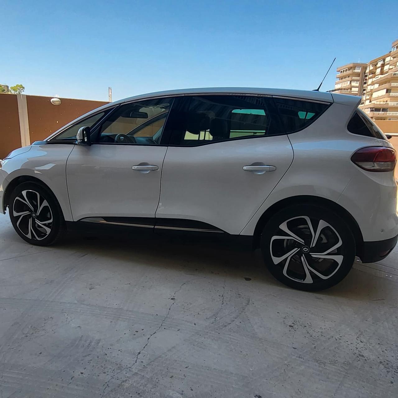 Renault Scenic Scénic dCi 160 CV EDC Energy Bose
