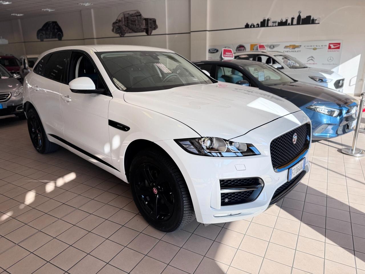 Jaguar F-Pace 2.0 D 180 CV AWD aut. R-Sport