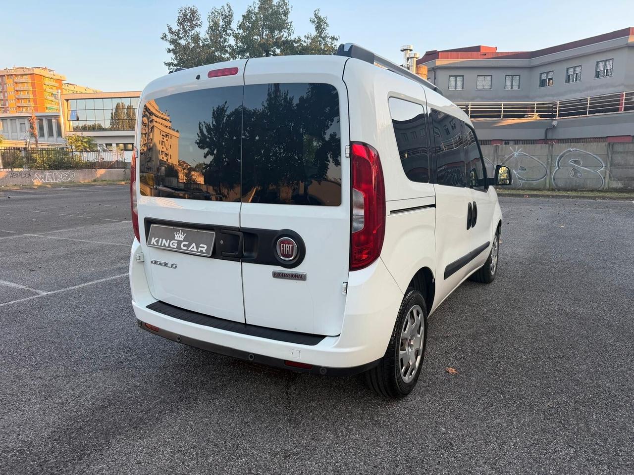 Fiat Doblò 1.6 MJT 120CV S&S PC Combi N1 Lounge