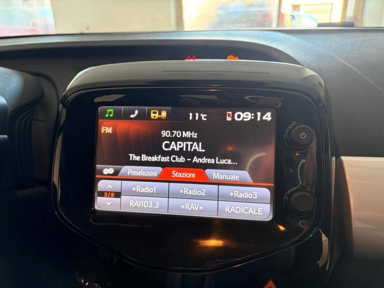 TOYOTA AYGO 1.0 5P X-PLAY "UN GIOIELLINO"