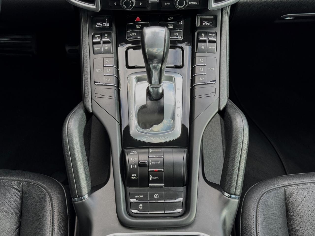 Porsche Cayenne 3.0 V6 TDI 245CV Tip TETTO SOSPENSIONI