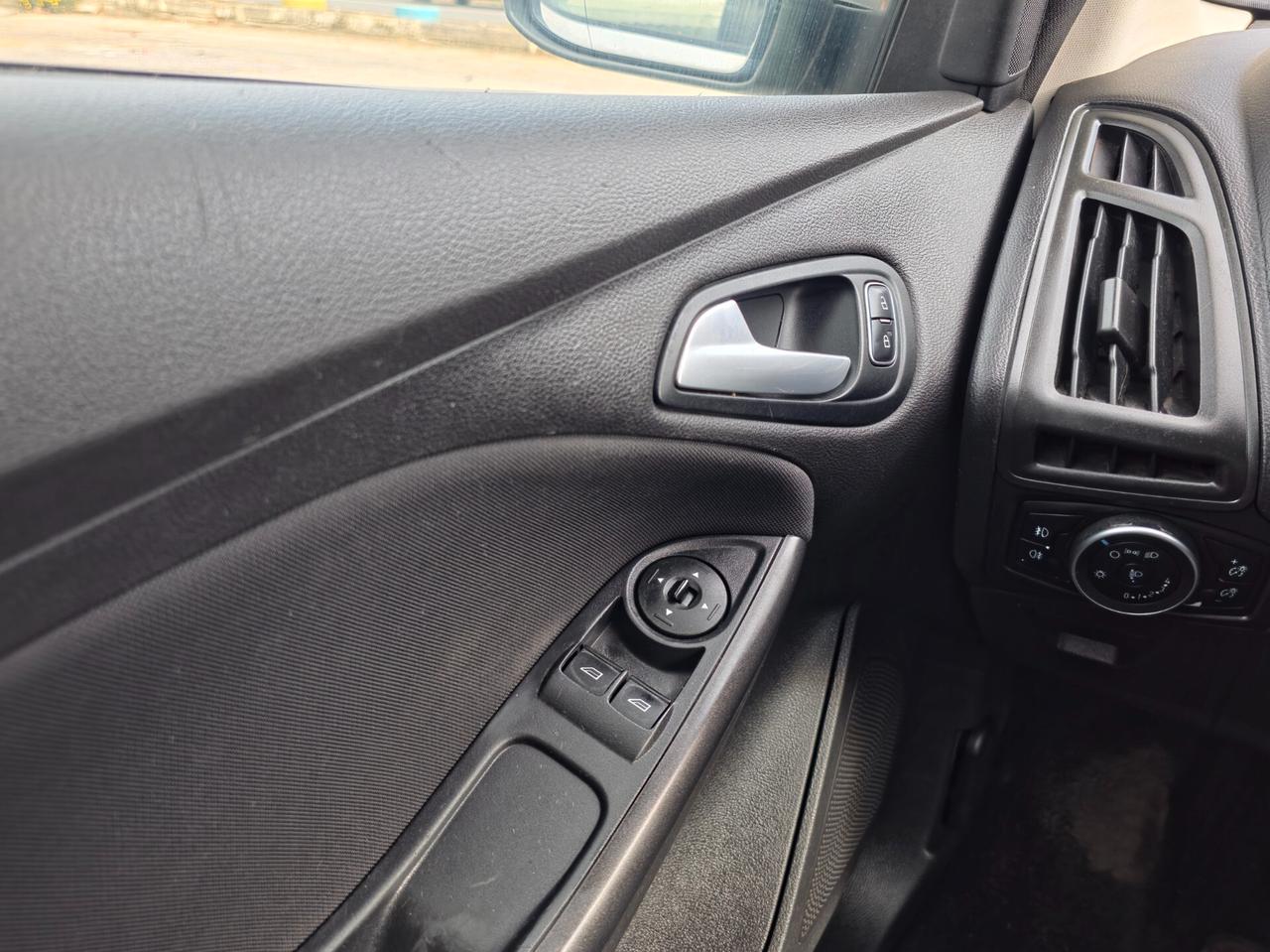 Ford Focus 1.5 TDCi 120 CV Start&Stop SW Titanium 2015-E6 Manuale NEO