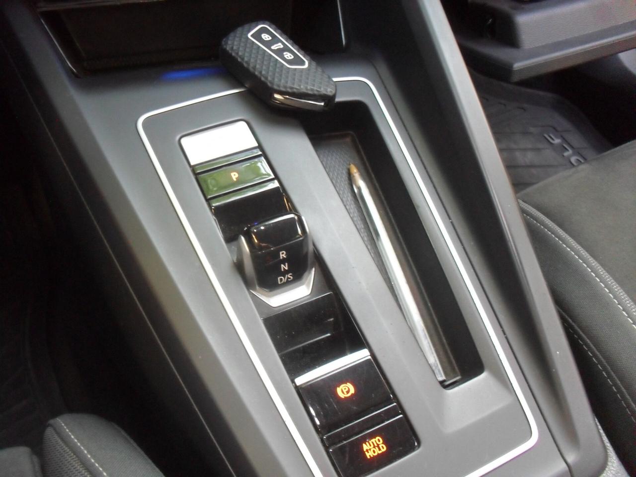 Volkswagen Golf 1.5 eTSI 130 CV EVO ACT DSG Style