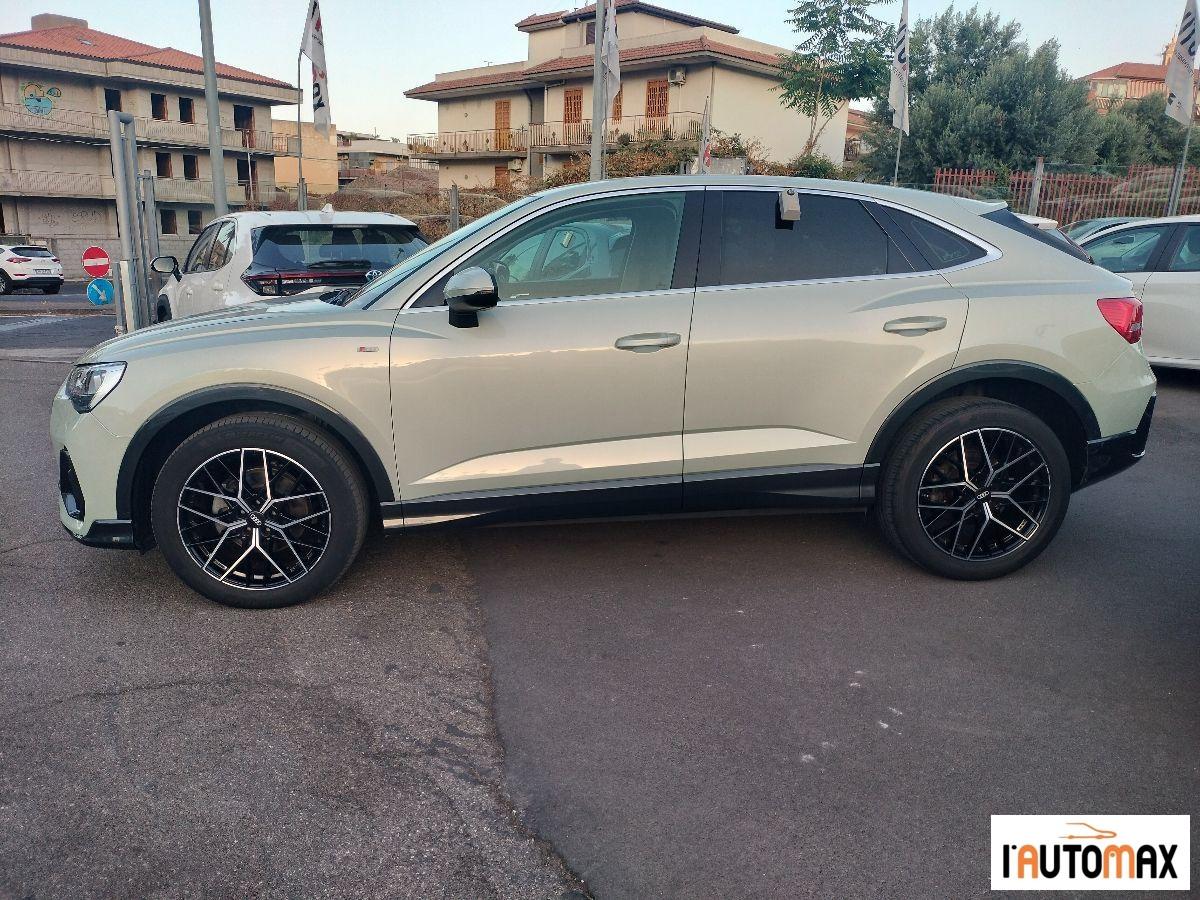 AUDI - Q3 Sportback TDI S tronic S line edition