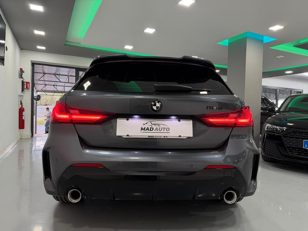 Bmw 118 118d 5p. Msport