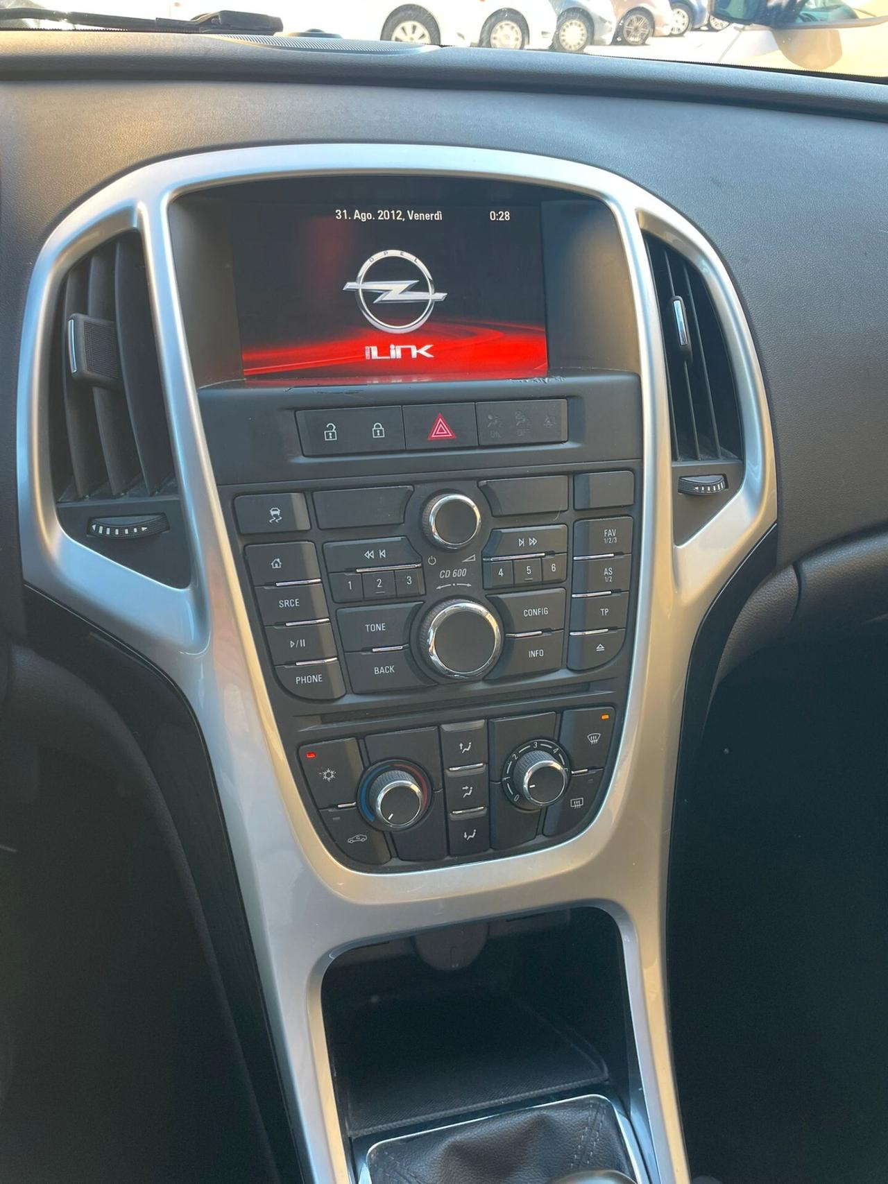 Opel Astra "Finanziabile Senza Busta Paga"