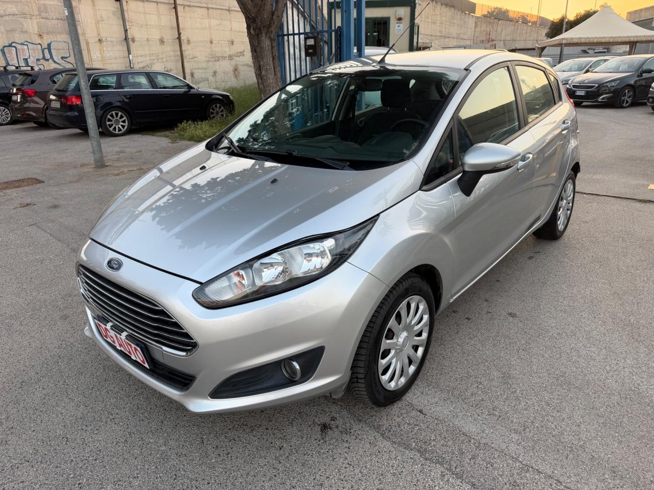 Ford Fiesta 1.2 benzina 60 cv 2014