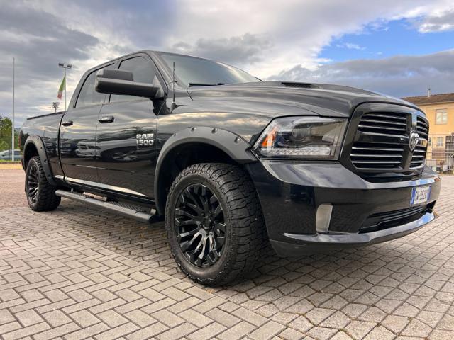 DODGE RAM CREW CAB 1500 SPORT- BLACK EDITION- PRONTA CONSEG
