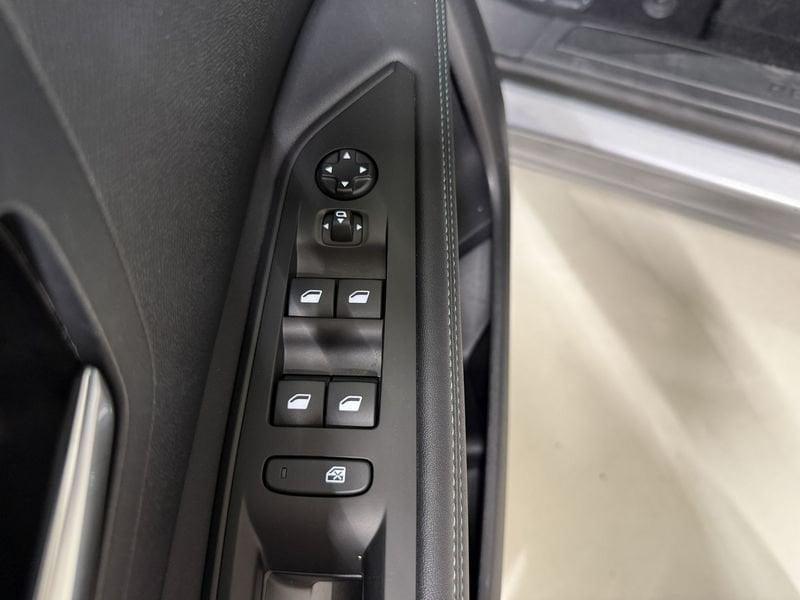 Peugeot 3008 3008 1.2 PureTech Turbo Allure Pack S&S 130CV