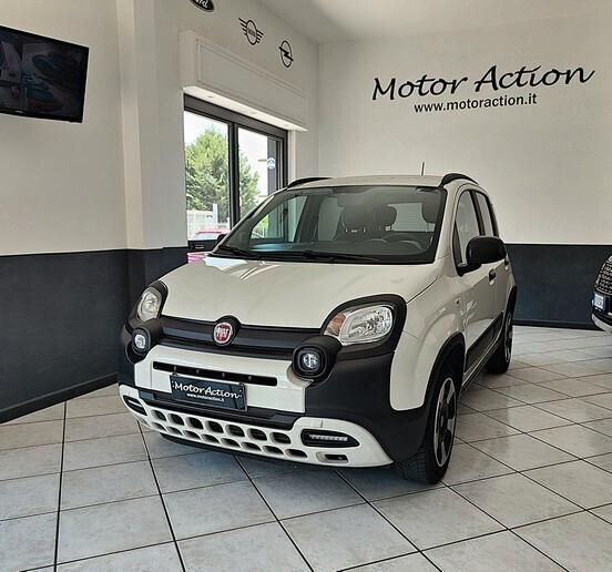 Fiat Panda 1.0 FireFly S&S Hybrid City Cross