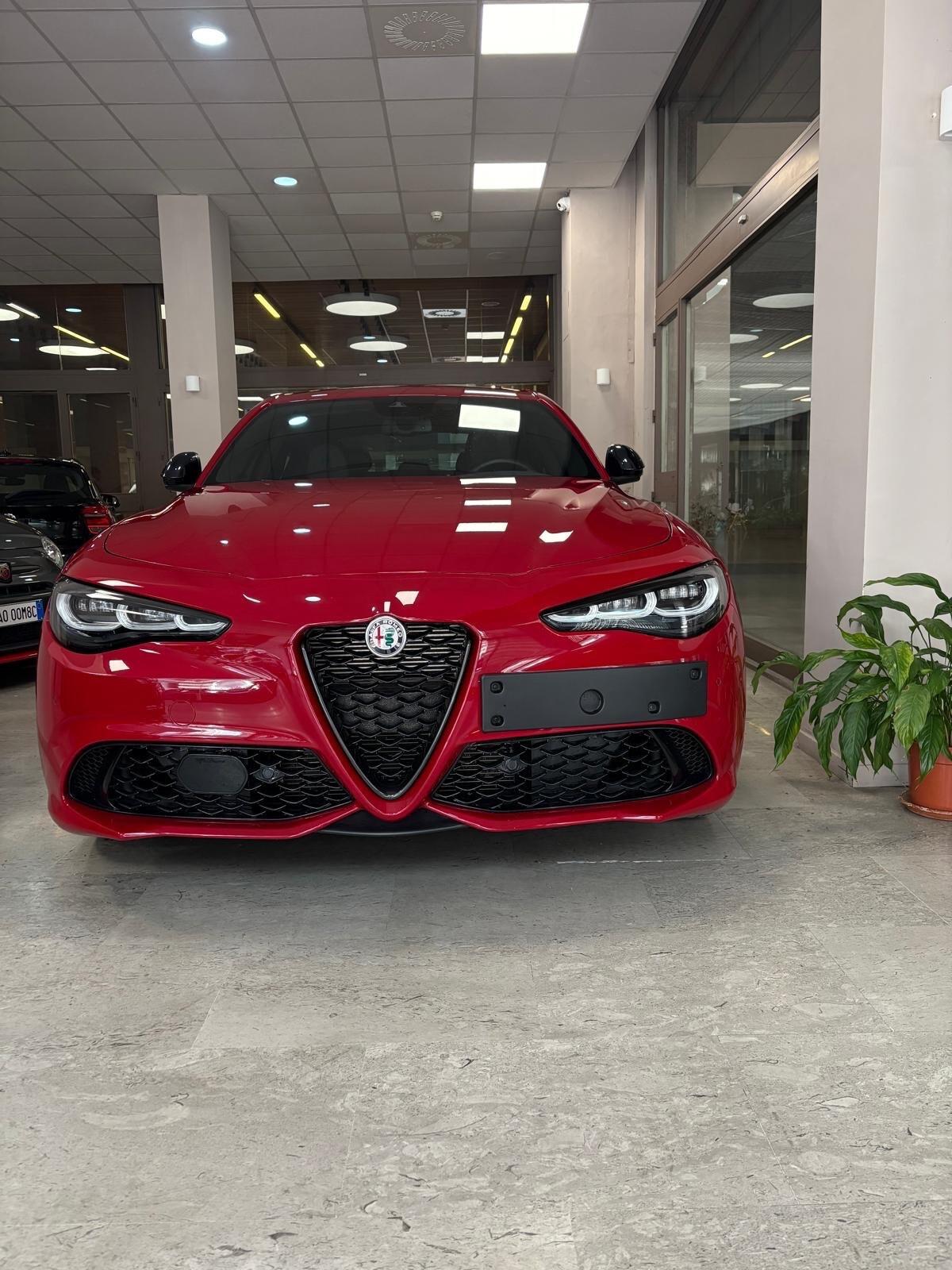 Alfa Romeo Giulia 2.0 Turbo 280 CV Competizione