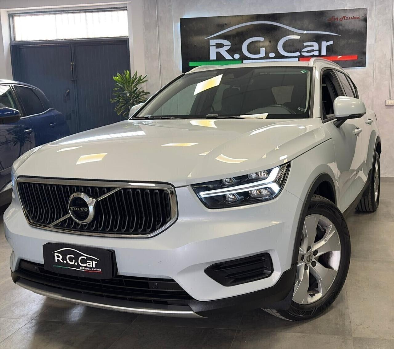 Volvo XC40 D3 AWD Geartronic Momentum