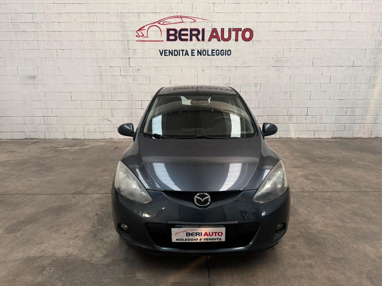 Mazda 2 benzina adatta neopatentati