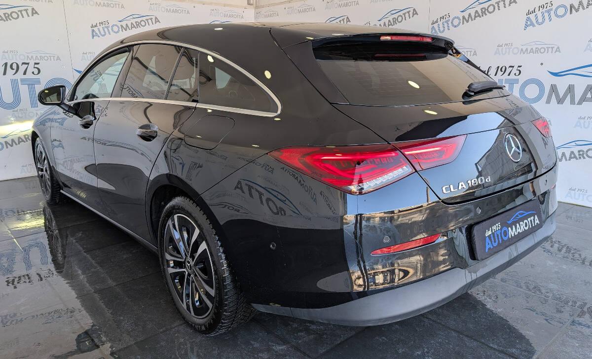 Mercedes CLA Shooting Brake 180 d Business Extra auto MOTORE MERCEDES!