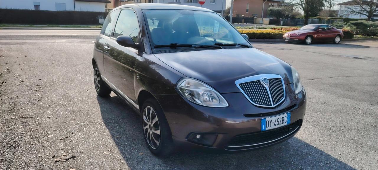 Lancia Ypsilon 1.3 MJT