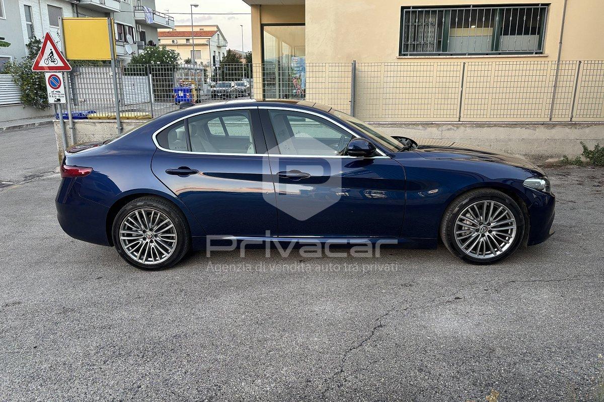 ALFA ROMEO Giulia 2.2 Turbodiesel 180 CV AT8 Business Sport Launch Ed.
