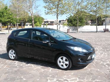 Ford Fiesta 1.2 Benzina Neopatentati 2009