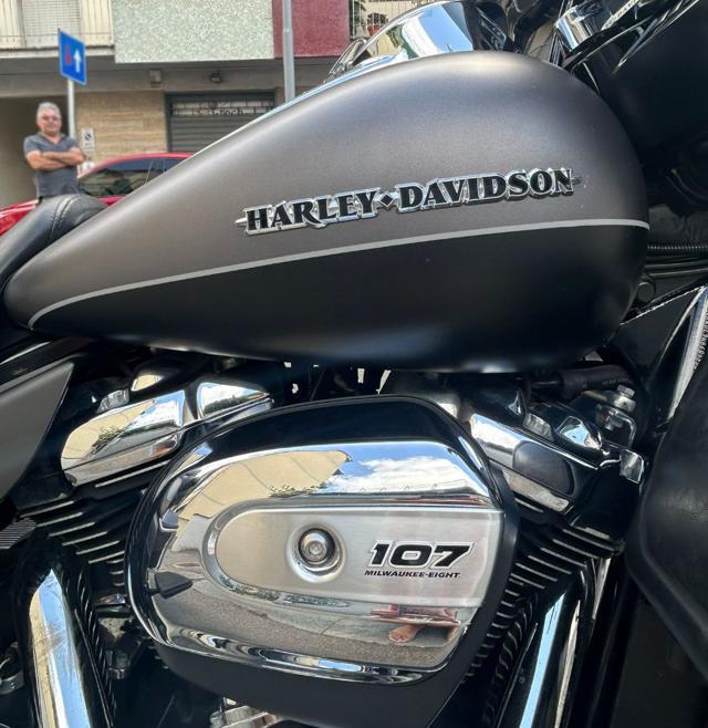 HARLEY-DAVIDSON FLHTK Electra Glide Ultra Limited FLHTKL