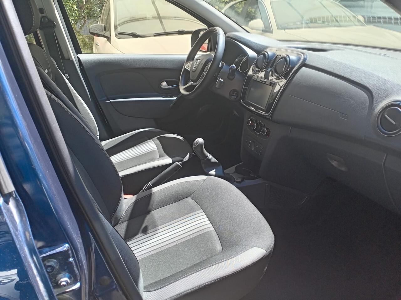 Dacia Sandero Stepway 1.5 Blue dCi 95 CV Comfort