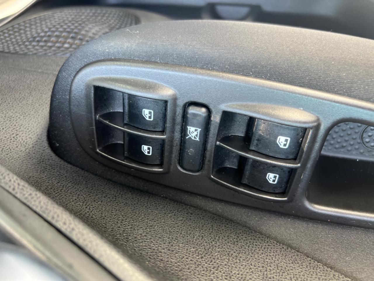 Fiat 500L 1.3 Multijet 95 CV Ottimo Stato Bassi Consumi Neopatentati
