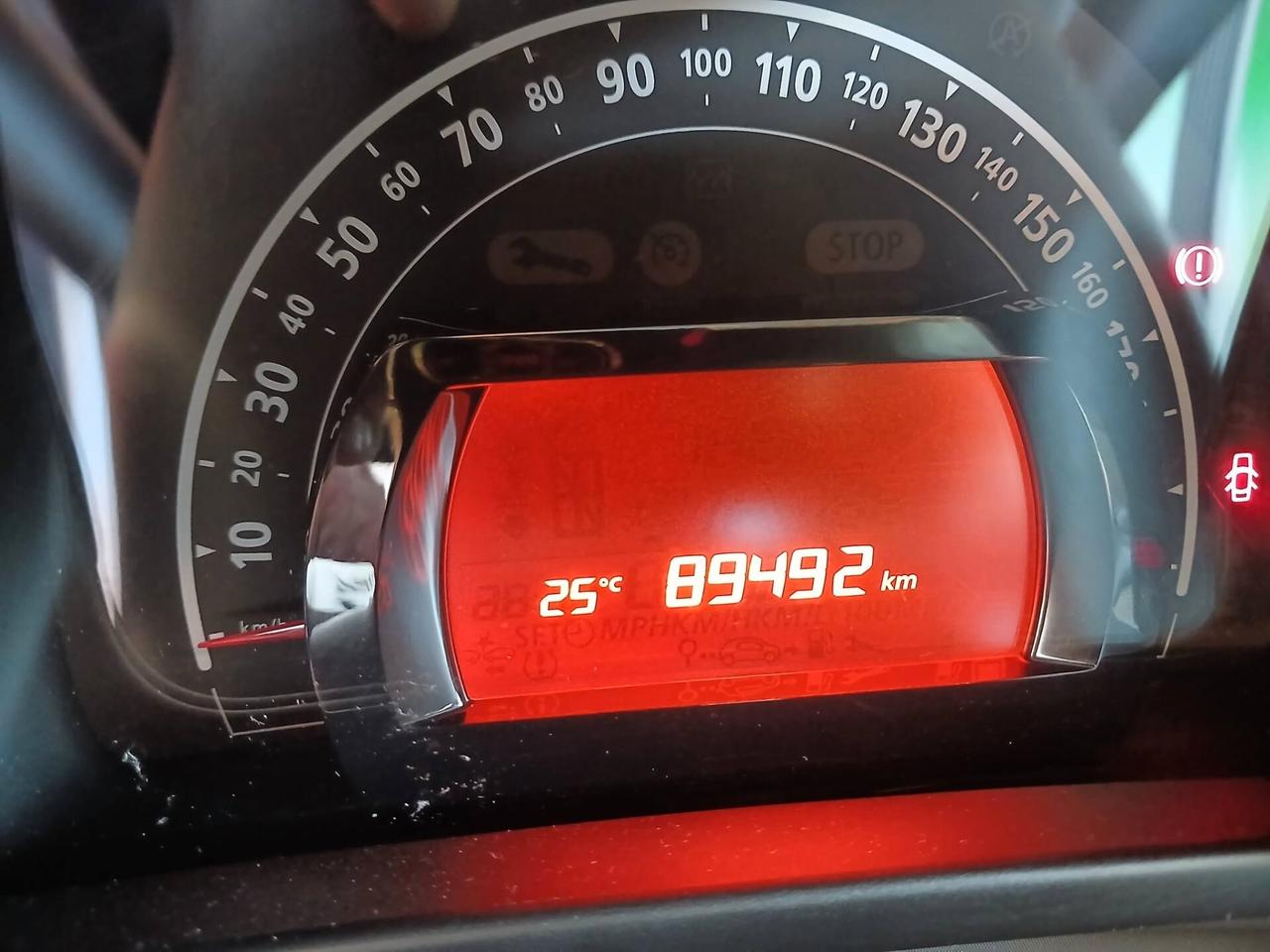 Renault Twingo SCe Life km 89000 frizione nuova tagliandi certificati
