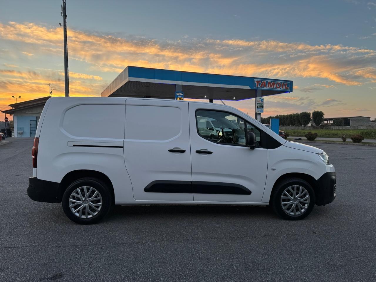 Citroen Berlingo BlueHDi 130 Stop&Start EAT8 Combi M Feel