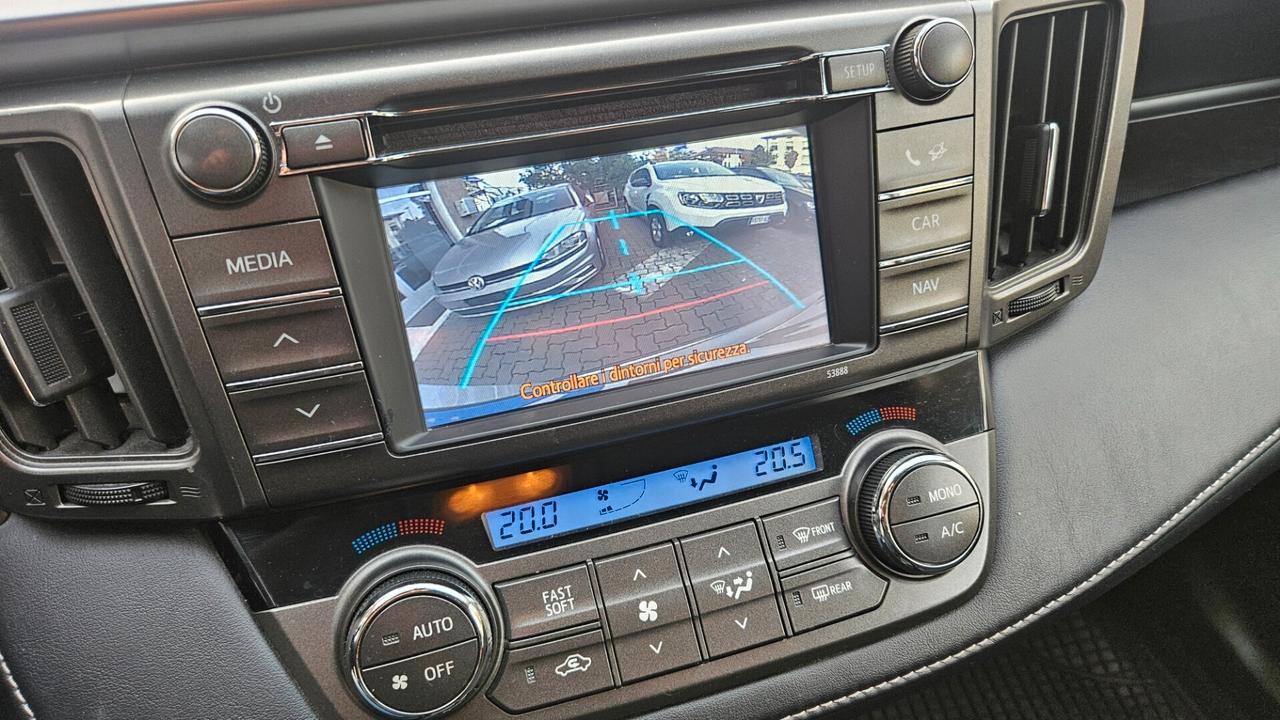 Toyota RAV 4 2.2 d-cat Active 4wd 150cv auto CAMERA-CRUISE