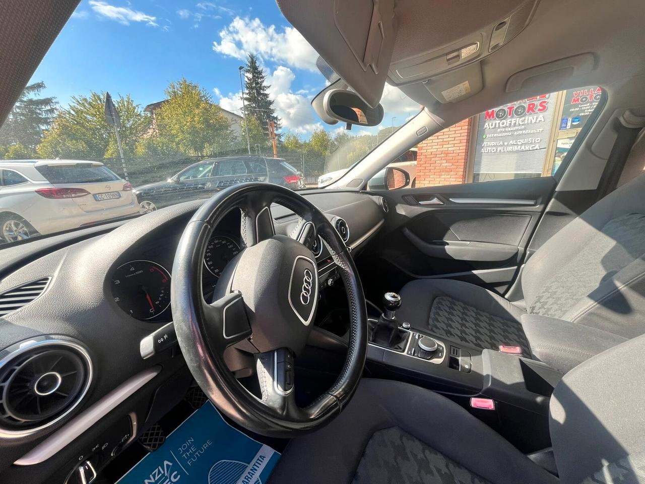 Audi A3 SPB 1.6 TDI clean diesel quattro Attraction