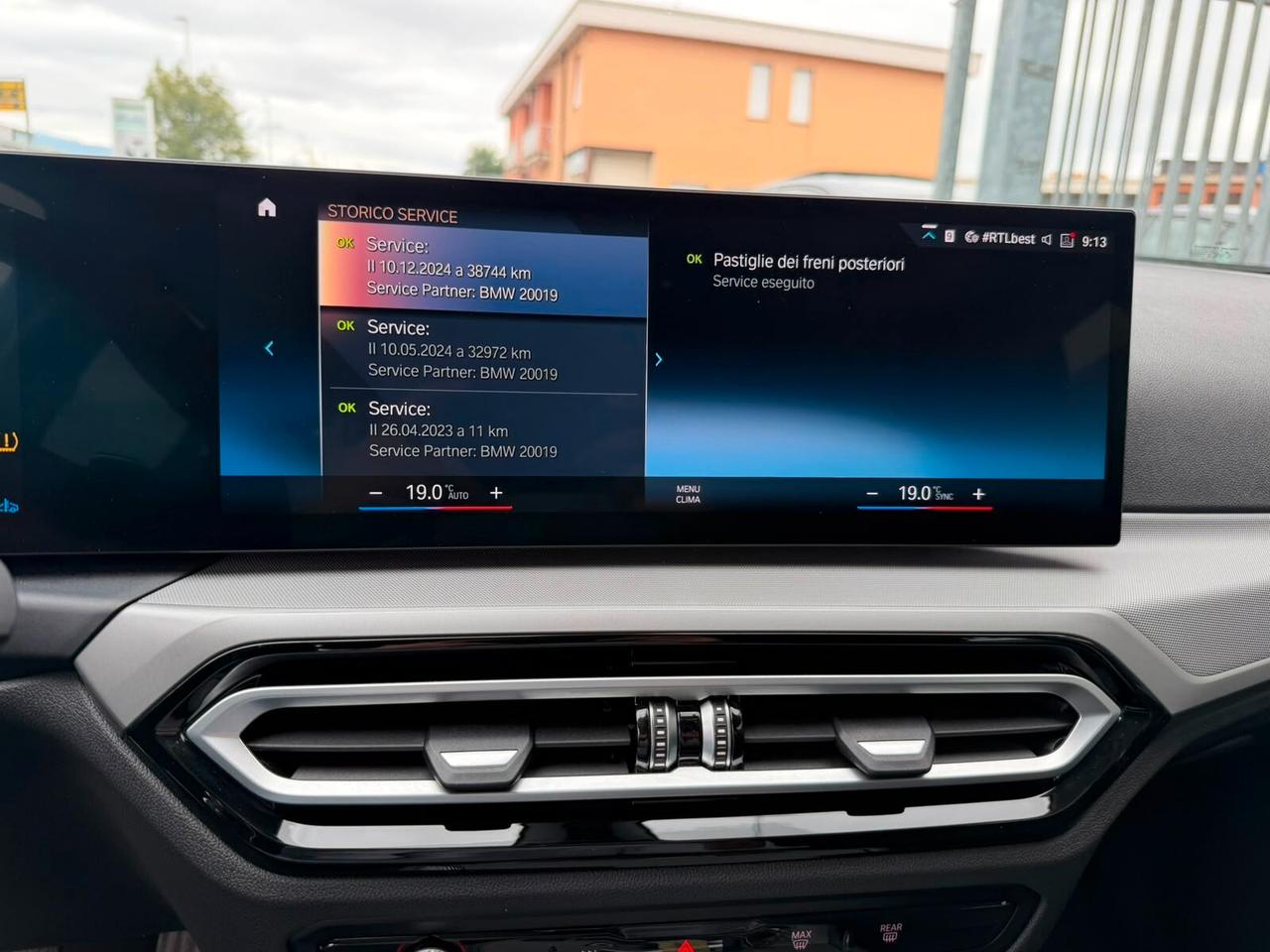 BMW 318 Touring 318i Touring auto / KM CERTIFICATI