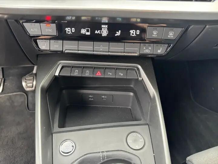 Audi A3 SPB 30 TFSI S line edition