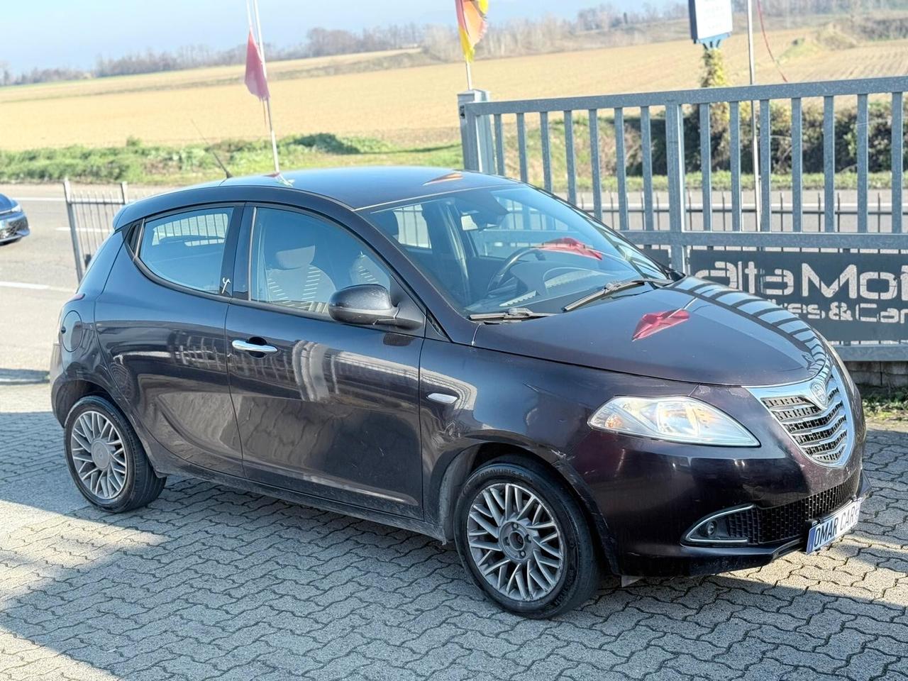 Lancia Ypsilon 1.2 BENZINA 2014 NEOP.