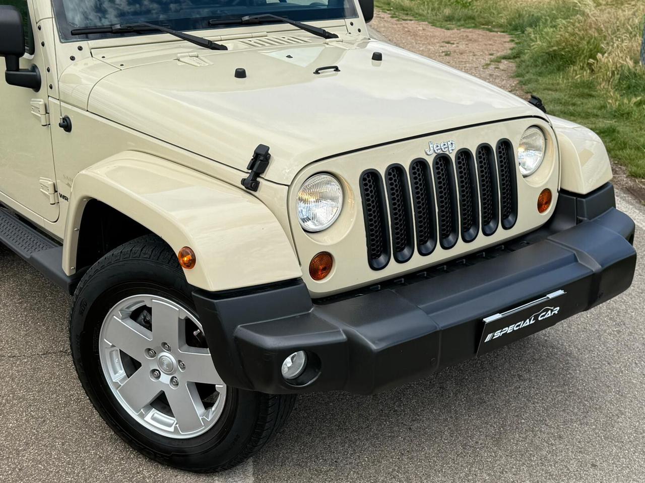 Jeep Wrangler Unlimited 2.8 CRD DPF Sahara