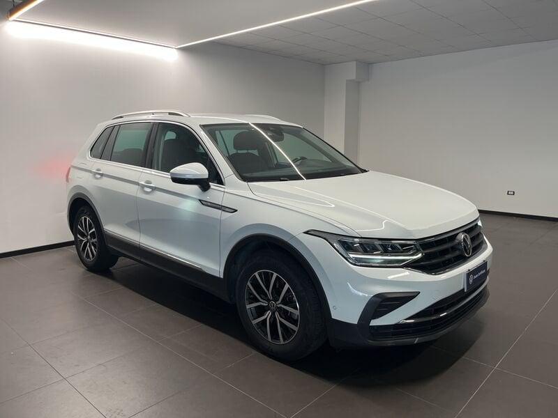 Volkswagen Tiguan Nuova Life 2.0 TDI SCR 90 kW/122 CV man
