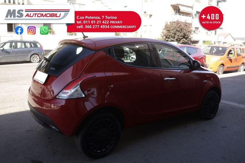 Lancia Ypsilon Lancia Ypsilon 1.0 FireFly 70cv S&S Hybrid SILVER Unicoproprietario