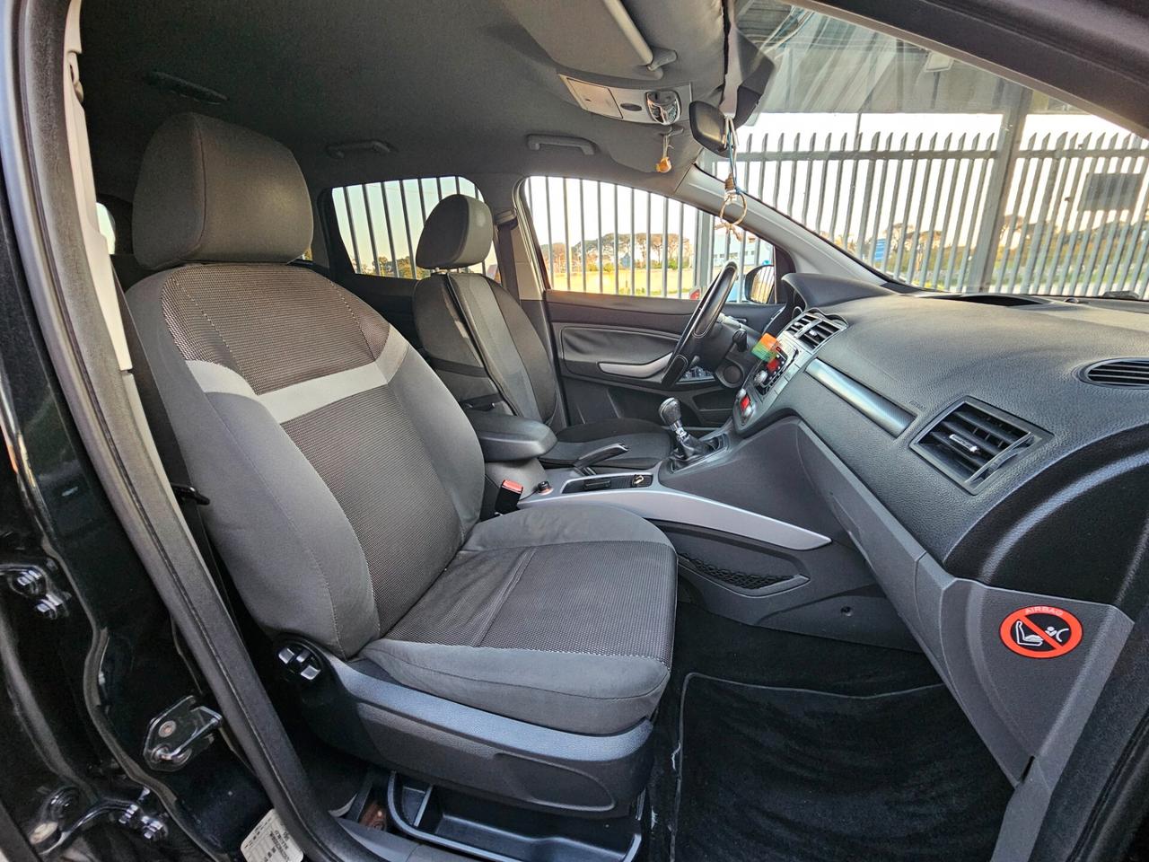 Ford Kuga 2.0 TDCi 140 CV 2WD Titanium DPF