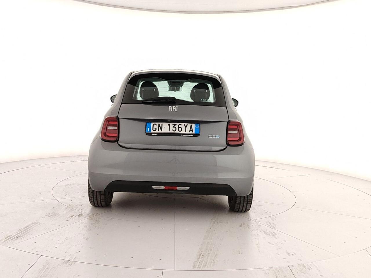 Fiat 500e Berlina 42 kWh