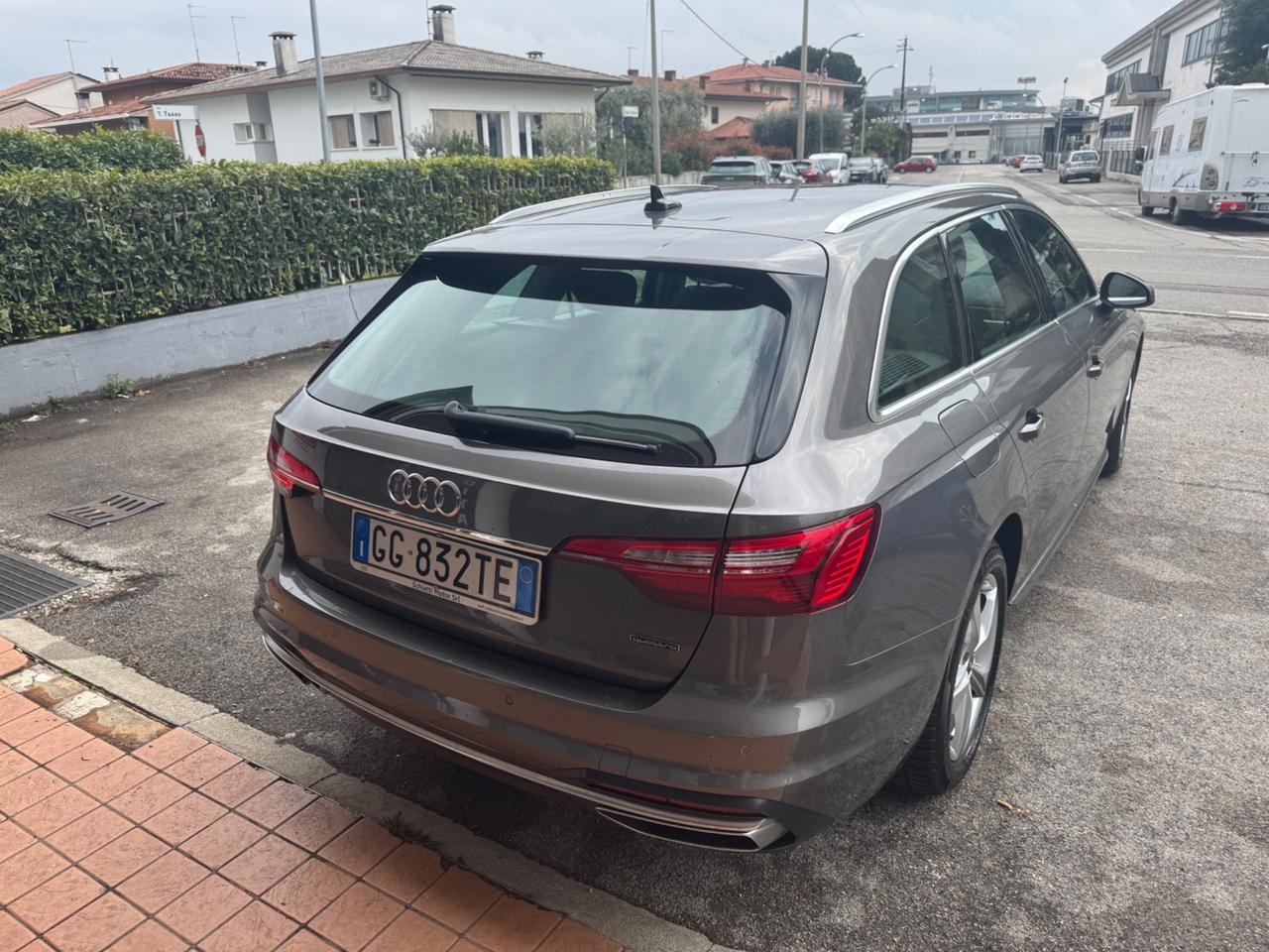 Audi A4 40 TDI S tronic Business
