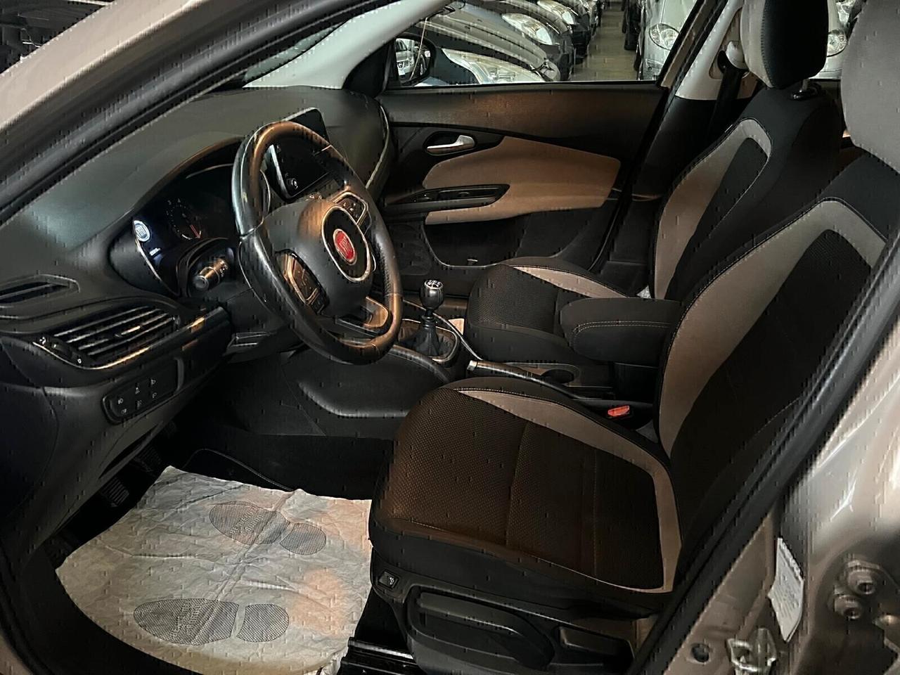 Fiat Tipo 1.6 Mjt S&S SW Lounge-2017