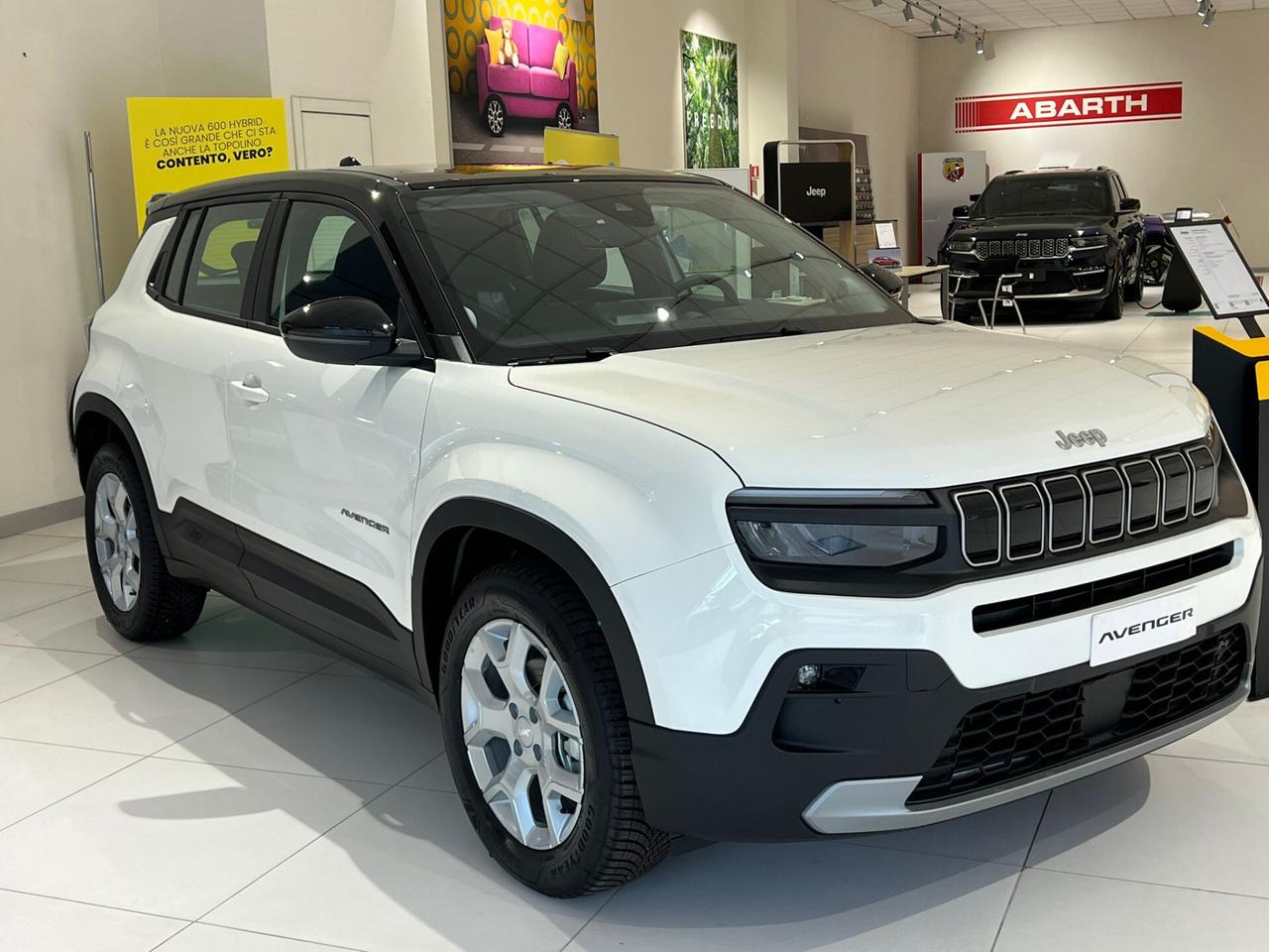 Jeep Avenger 1.2 Turbo 100 CV Altitude NUOVA MY25