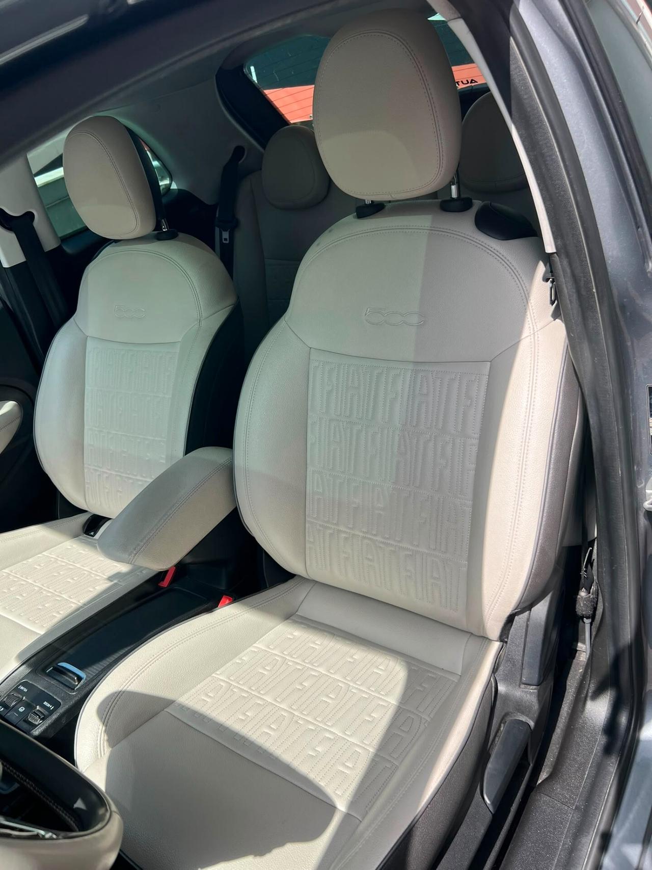 Fiat 500 500e Berlina 42 kWh La Prima