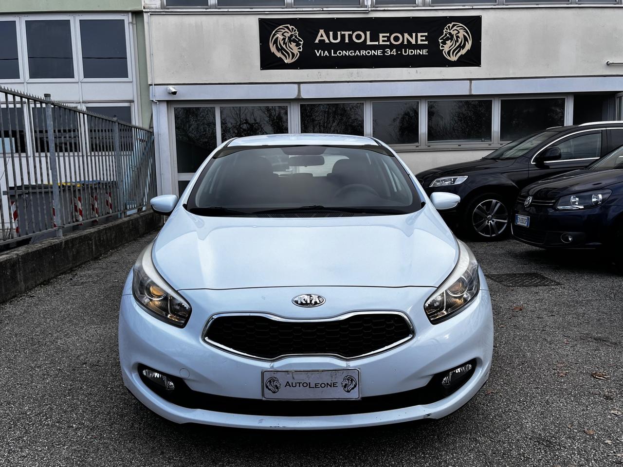Kia Ceed cee'd 1.4 CRDi 5 porte OK NEOPATENTATI