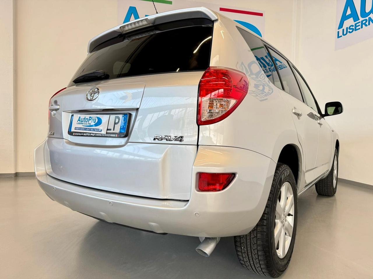 Toyota RAV-4 Crossover 2.0 aut. Sol 152 CV