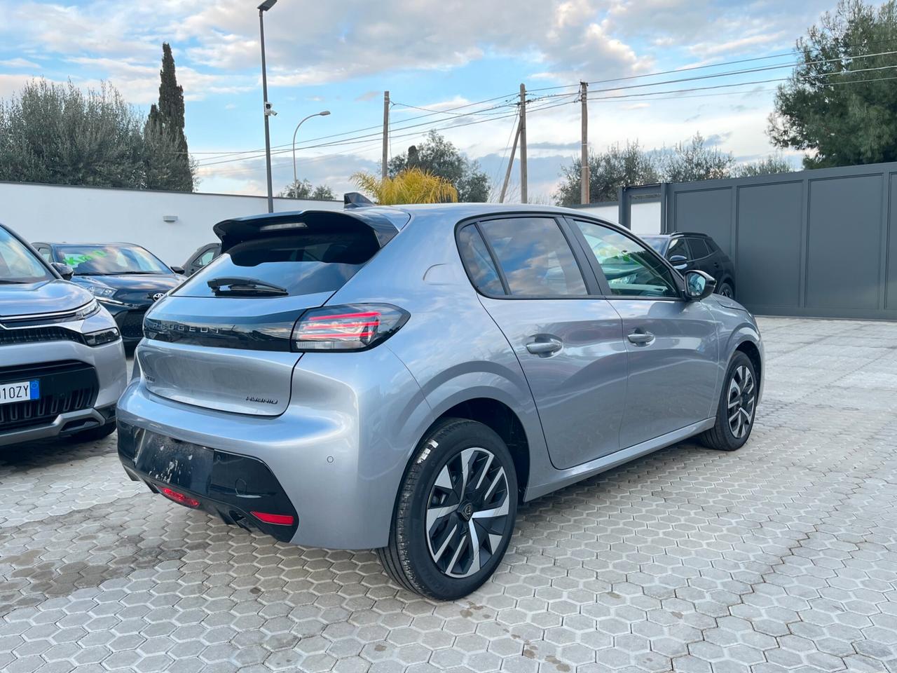 Peugeot 208 PureTech 100 Stop&Start 5 porte Style Km0