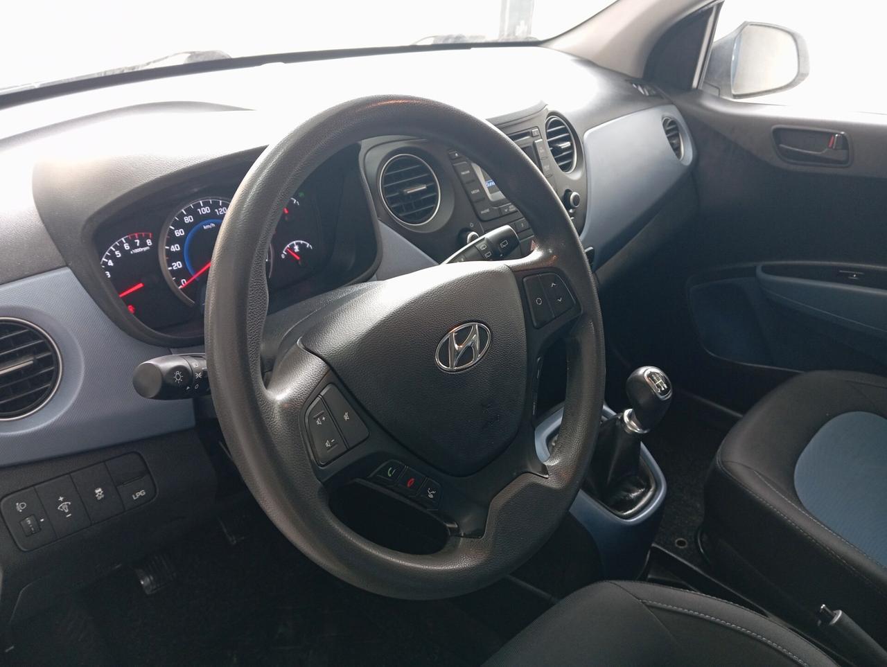 Hyundai i10 1.0 bnz/GPL 2015 CON GARANZIA