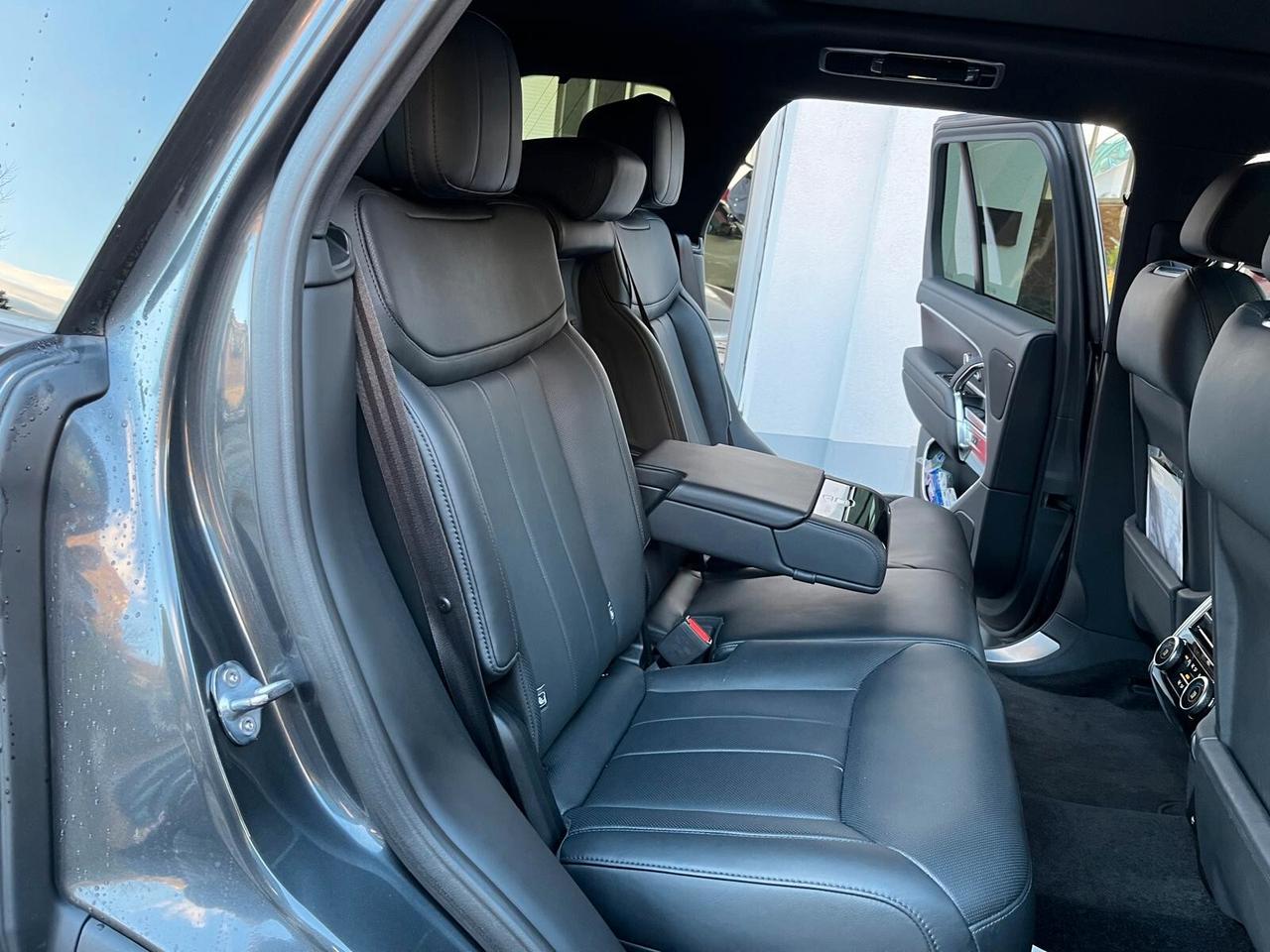 Land Rover Range 3.0D l6 HSE IVA ESPOSTA