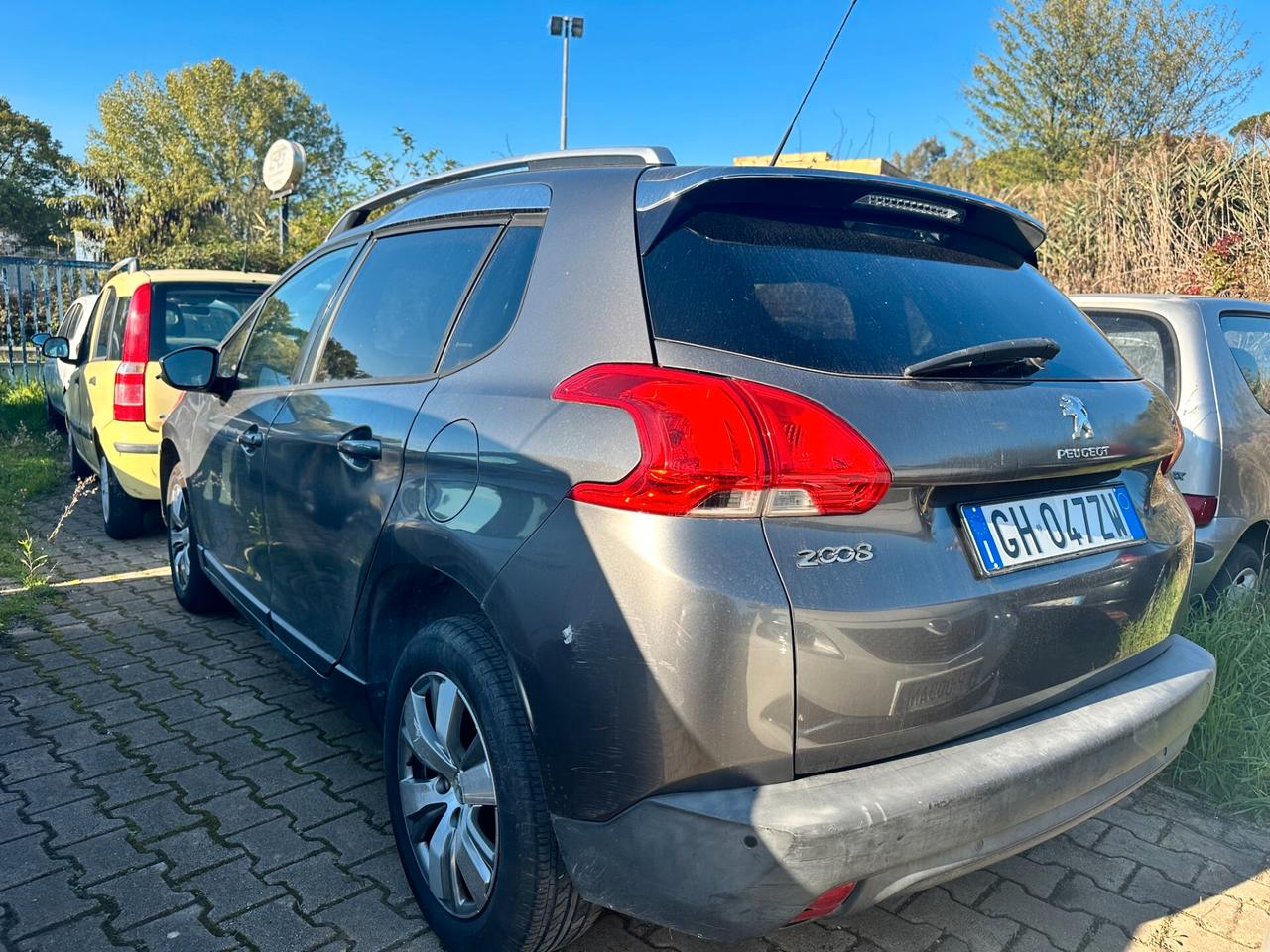 Peugeot 2008 1.2 VTi 82CV Active