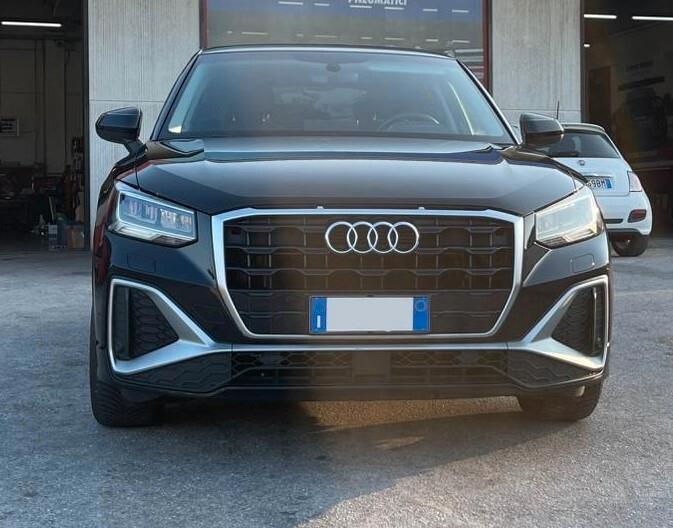 Audi Q2 30 TFSI S line Edition