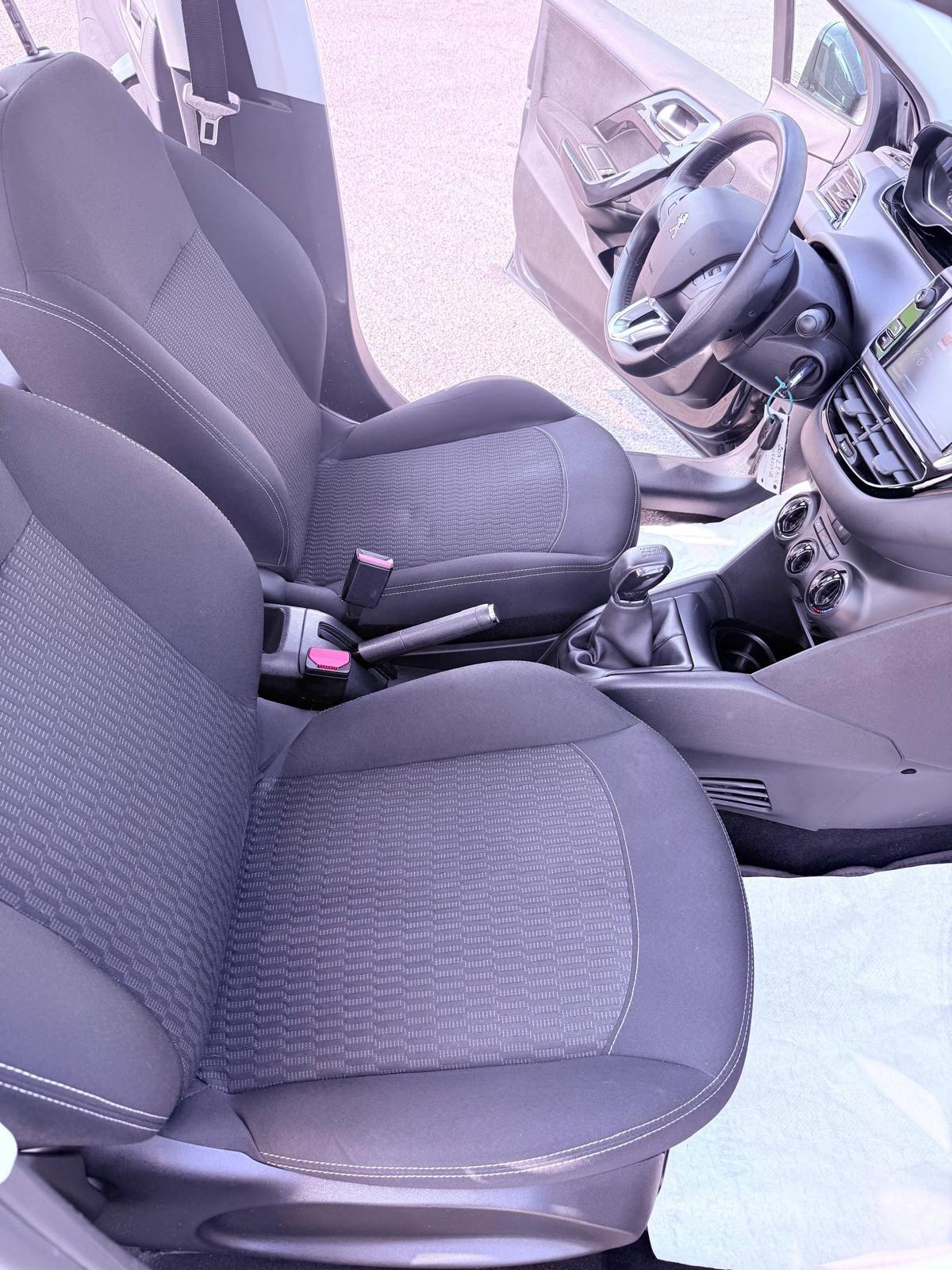 Peugeot 208 PureTech 82 Stop&Start 5 porte Allure